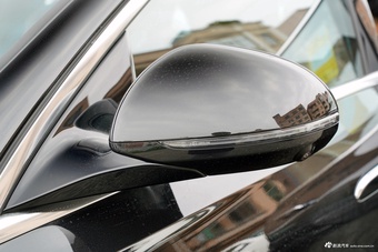 2025款奔驰E级改款 E 300 L 豪华型