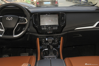 2018款北汽幻速H5 1.3T CVT舒适型