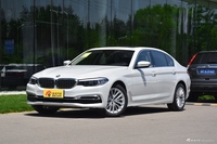 2019款宝马5系改款2.0T自动530Li领先型豪华套装