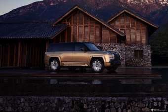 2025款仰望U8L 鼎世版 官图