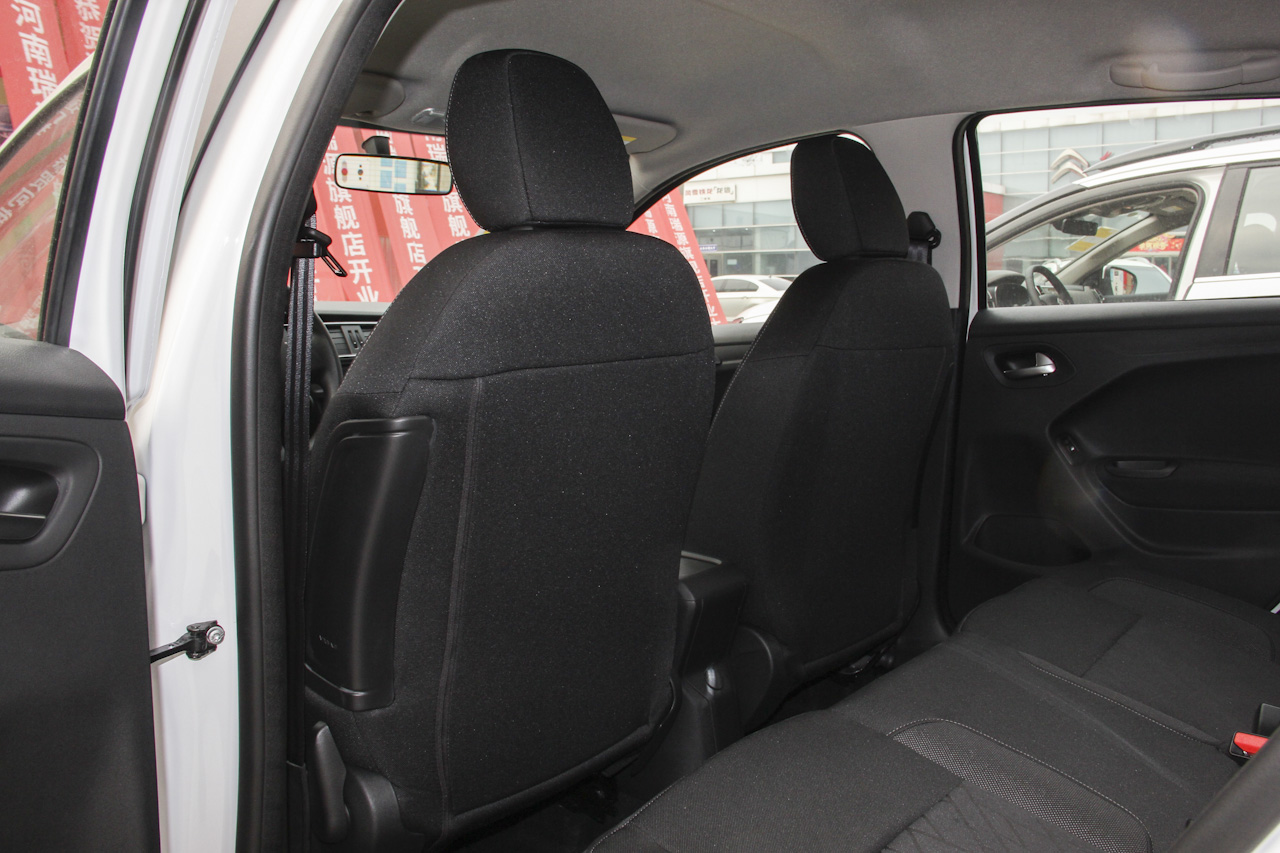 2018款雪铁龙C3-XR改款1.6L自动时尚型