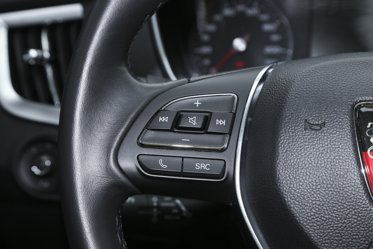 2019款荣威RX5 1.5T自动两驱4G互联铂金版