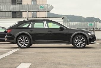 2025款奥迪A6 allroad quattro 55 TFSI