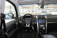 2019款黄海N3 2.5T手动柴油两驱运动版JE4D25Q5A