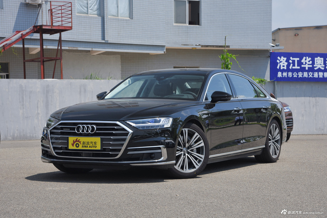 2019款奥迪A8L 55 TFSI quattro尊贵型