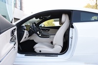2024款奔驰CLE 300 4MATIC 动感型轿跑车