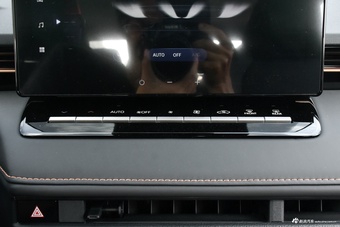 2026款雷凌L 智能电混双擎 1.8L 领先版