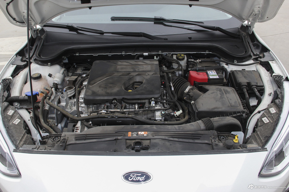 2019款福克斯两厢1.5L自动锋跃型 