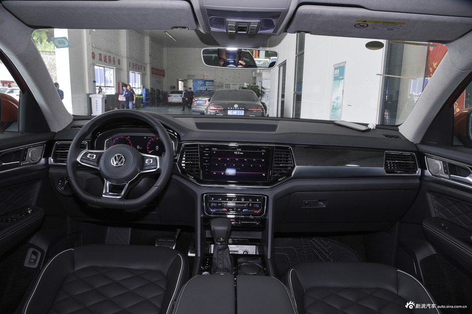 2019款途昂X 2.5T自动四驱尊崇旗舰版530 V6