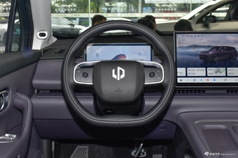 2026款零跑C10 605悦享版