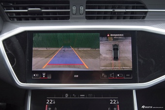 2024款奥迪A7L 45 TFSI quattro RS 套件竞速版