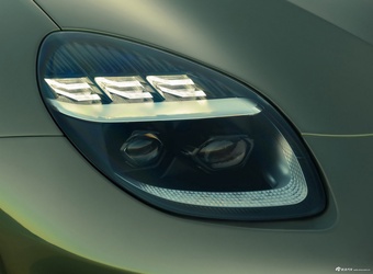 2025款Vanquish Volante 官图