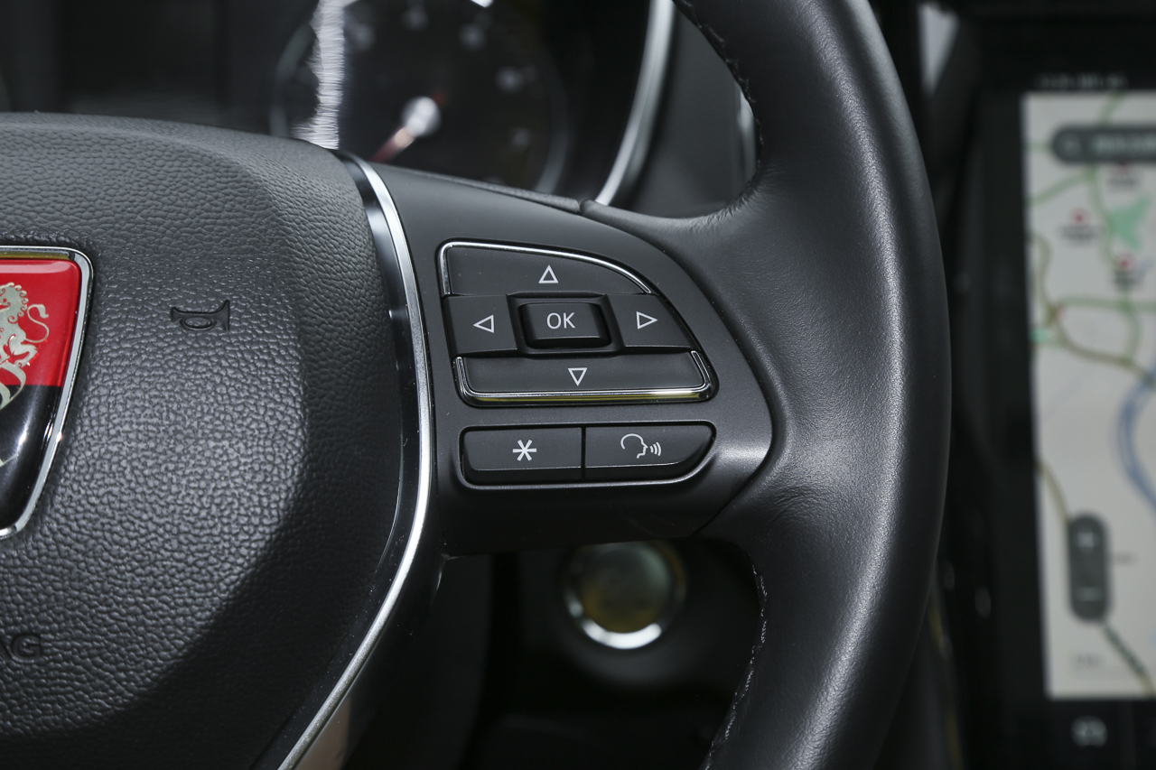 2019款荣威RX5 1.5T自动两驱4G互联铂金版