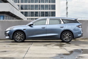 2025款海豹06DM-i 旅行版低配