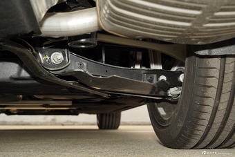 2025款奥迪A8L 45 TFSI quattro 豪华型