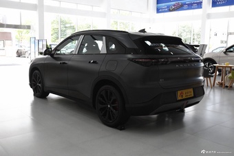 2025款极狐αT5 520 MAX