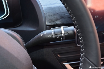2019款比亚迪秦Pro EV 超能版 高功率高续航智联领创型