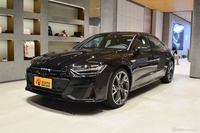 2022款奥迪A7L 45 TFSI quattro S-line 黑武士版