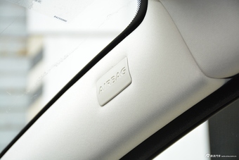 2018款捷豹XJL 3.0L自动SC两驱典雅商务版 