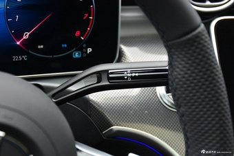 2023款奔驰C级 改款 C 260 L 皓夜运动版