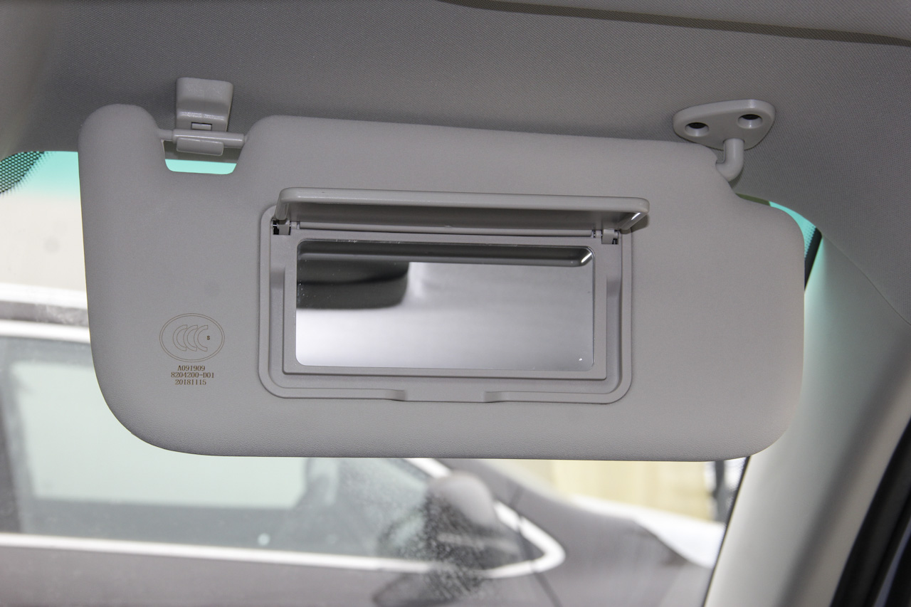 2018款斯威X7改款1.8L手动舒适版7座 