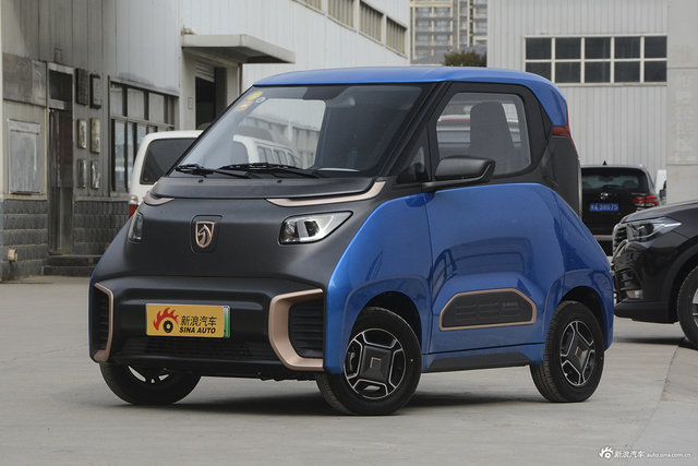 2018宝骏E200 智享版