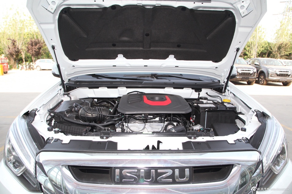 2022款铃拓2.0T四驱自动汽油领耀版JX4G20A6L