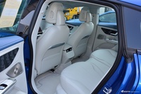 2022款奔驰EQE 350 先行特别版