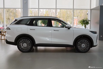 2025款风云T9 120 长续航版旗舰型 5座 磷酸铁锂