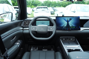 2026款宋Pro DM-i 飞驰版220KM超越型