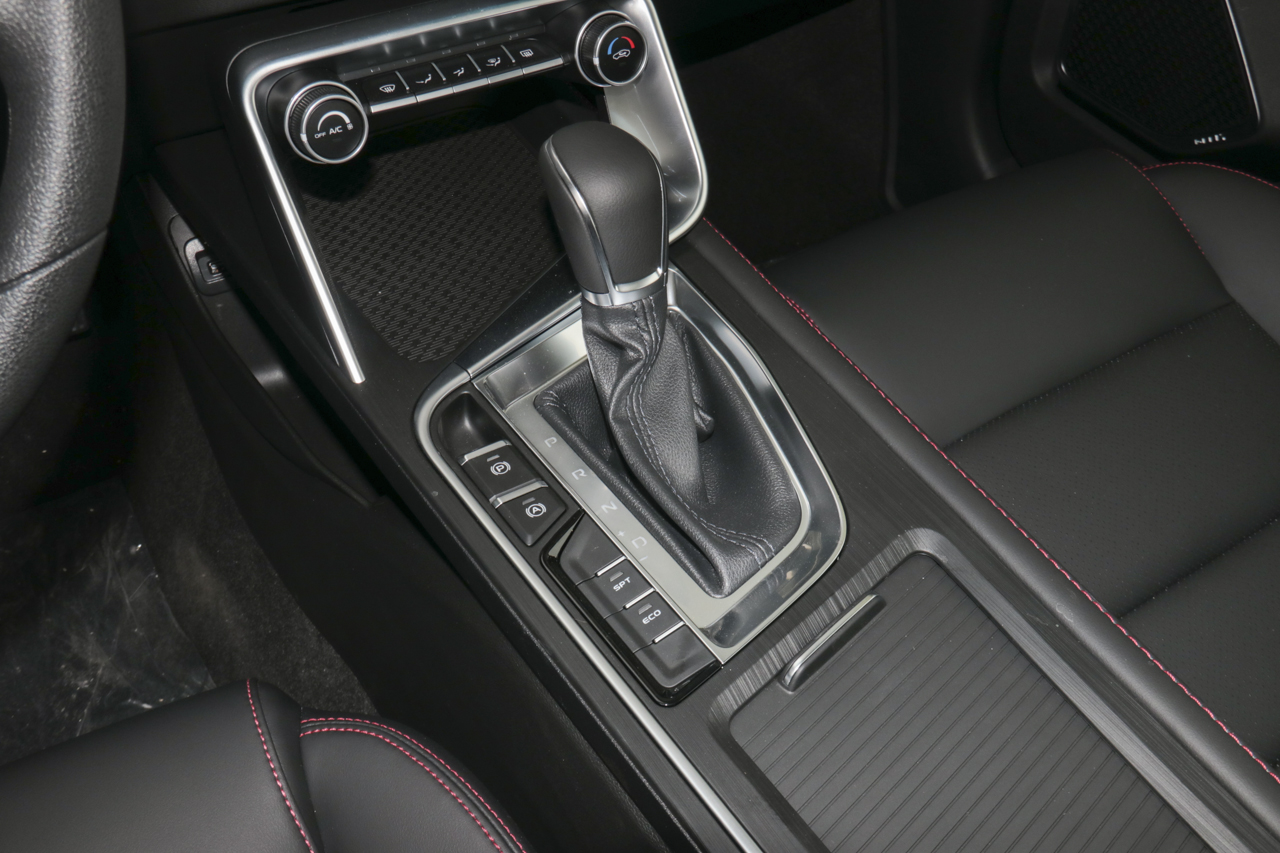 2019款吉利缤瑞1.0T自动200T DCT缤驰版 