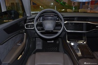 2022款奥迪A7L 55 TFSI quattro S-line 志远型流晶套装