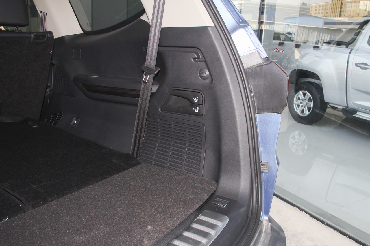 2017上汽大通D90 2.0T自动四驱天狼星