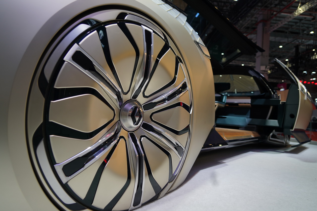 2019上海车展实拍：雷诺EZ-ULTIMO