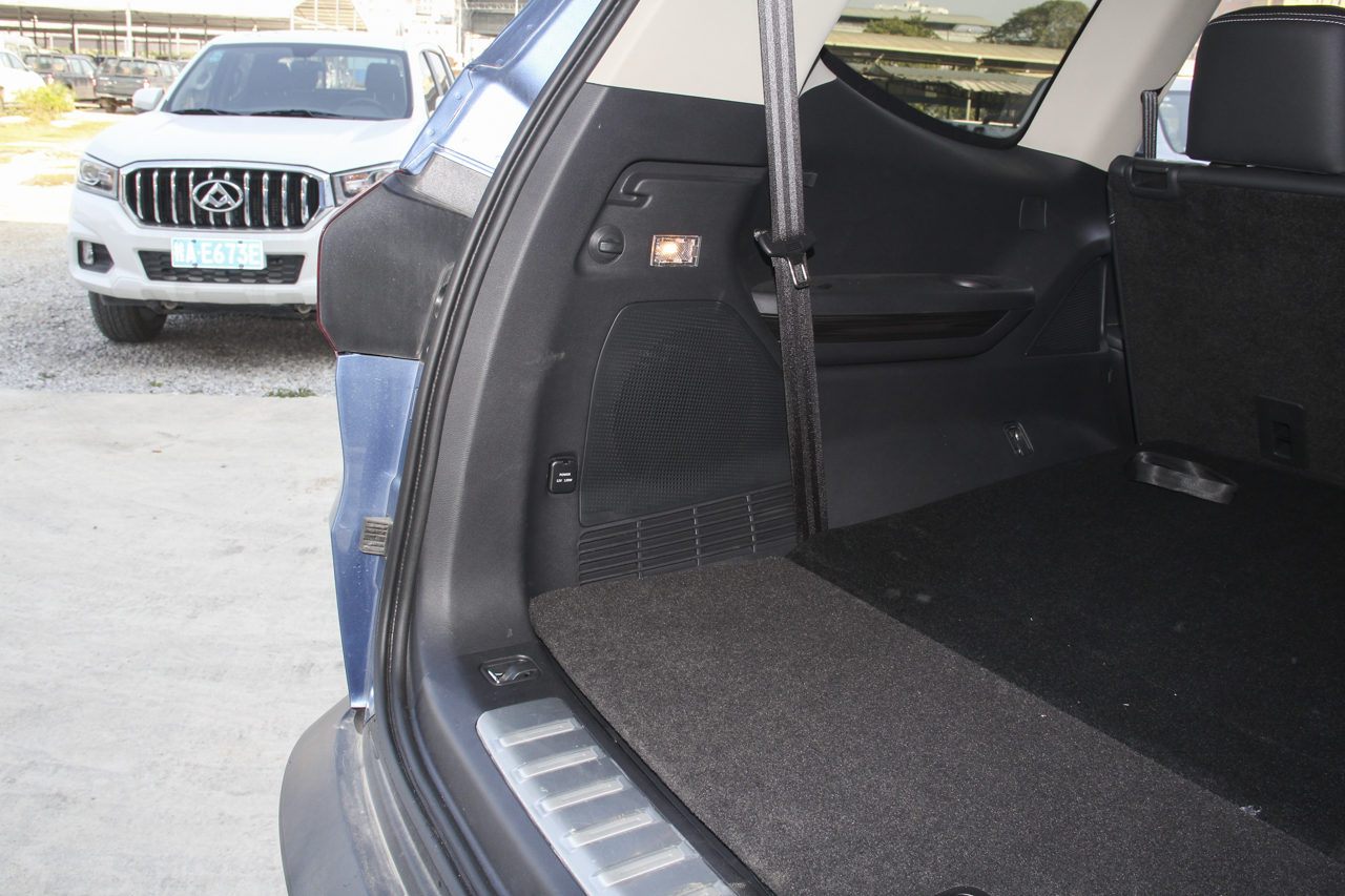 2017上汽大通D90 2.0T自动四驱天狼星