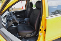 2018款拓陆者E3 2.4L手动汽油两驱舒适型国V 长轴4G69S4M 