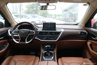 2018款北汽幻速S7 1.5T 自动尊享型