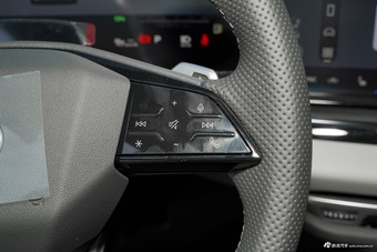 2026款一汽奥迪A5L 2.0T 运动版 Plus