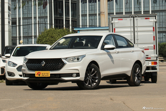 2019款宝骏RC-6 1.5T自动24小时在线精英型