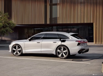 2025款奥迪A6混动 Avant e-hybrid quattro 官图