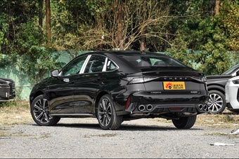 2024款艾瑞泽8 1.6T DCT智