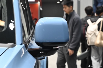 2025广州车展实拍：iCAR V27