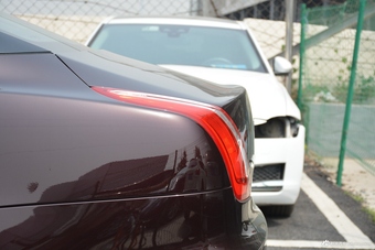 2018款捷豹XJL 3.0L自动SC两驱典雅商务版 