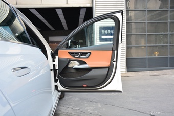 2024款奔驰E级 E 260 L 运动型