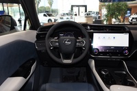2023款雷克萨斯RZ 300e 长续航纵享版