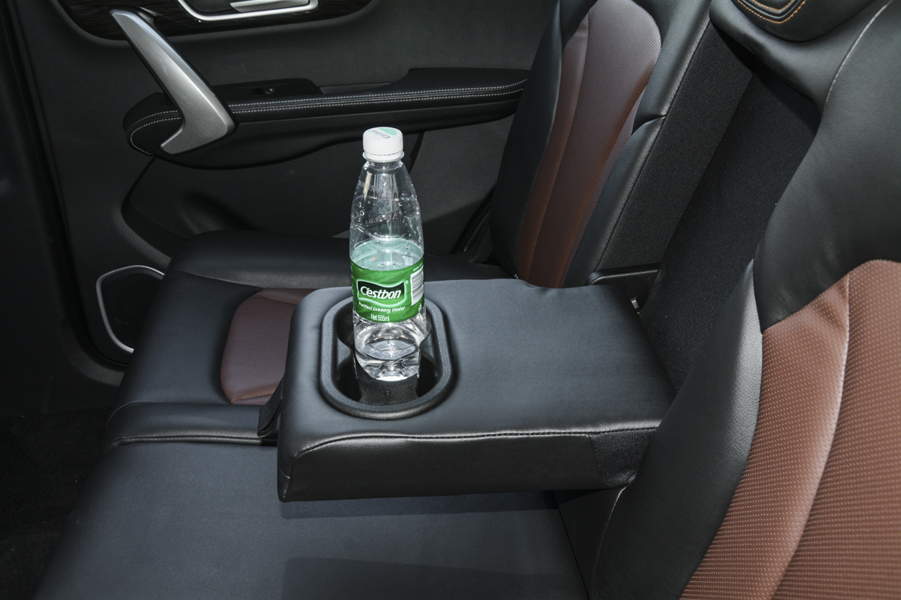 2019款斯威X7 1.8L手动舒适版7座