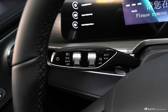 2025款风云A8 70km 标准型