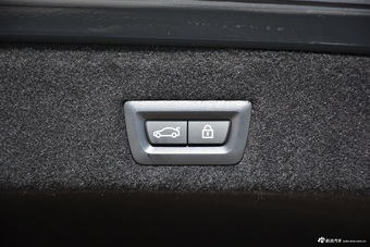 2019款宝马7系740Li xDrive行政型豪华套装