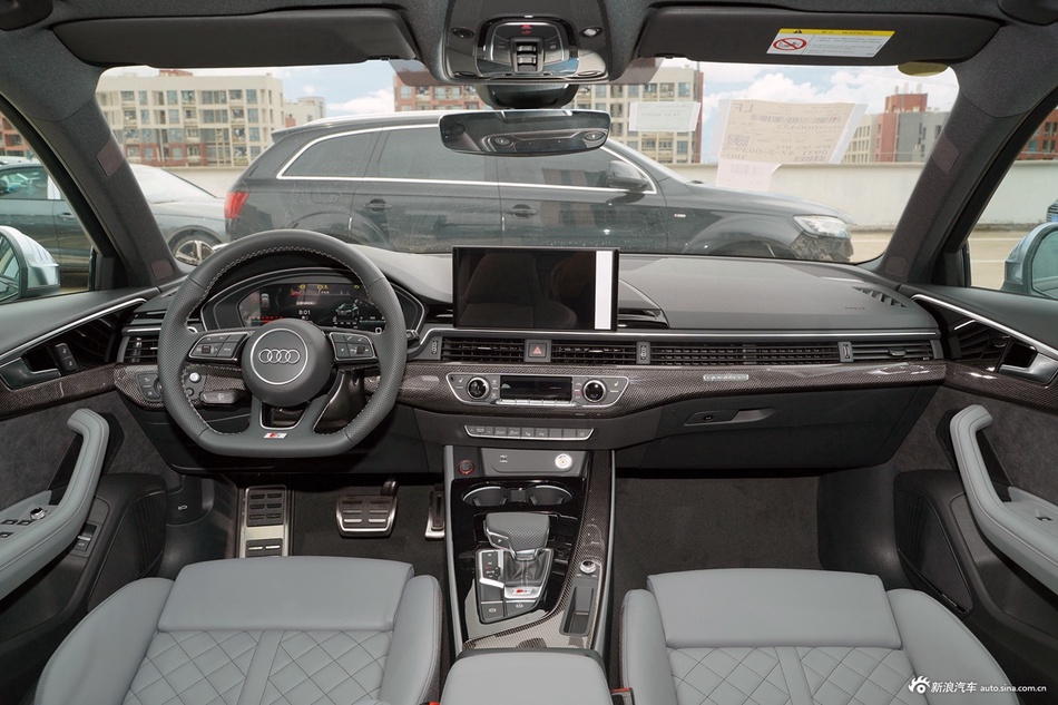 2025款奥迪S4 Avant 3.0TFS