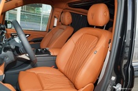 2025款维努斯 2.0T 晖凰